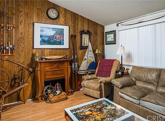 2nd image of 19222 Avenue Of The Oaks Unit E