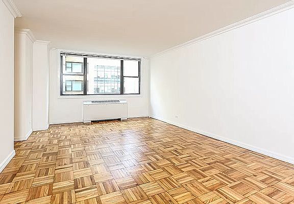 3rd image of 402 E 80th St #6B