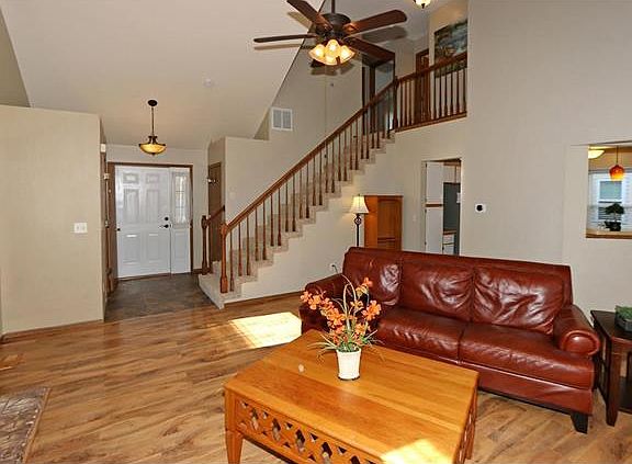 5th image of 320 Xavier Ct