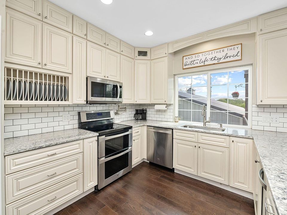 9939 Decoursey Pike, Ryland, KY 41015 | MLS #642203 | Zillow