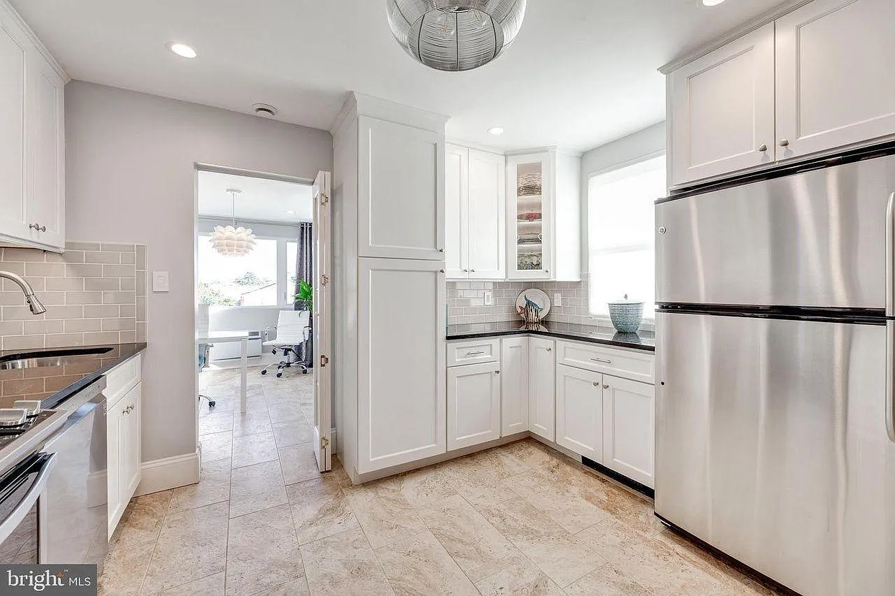 4 bed, 2.5 bath, 1739 sqft, $3,495 — Photo 3