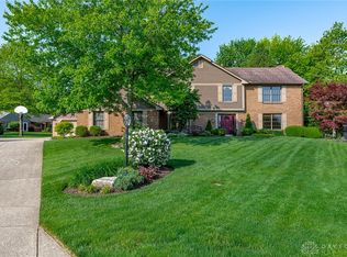 2100 Hunters Bluff Ct, Dayton, OH 45458