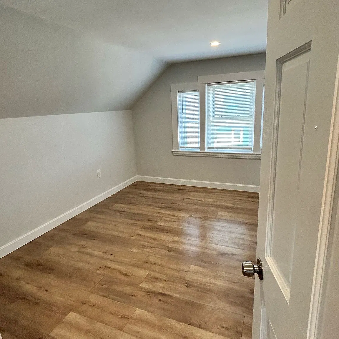 1 bed, $1,800 — Photo 4