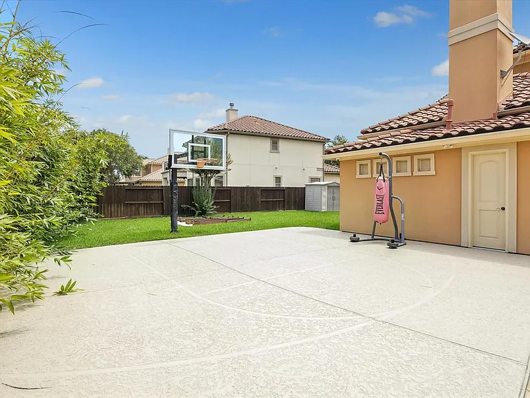 14339 Shadow Garden Ln — Photo 22