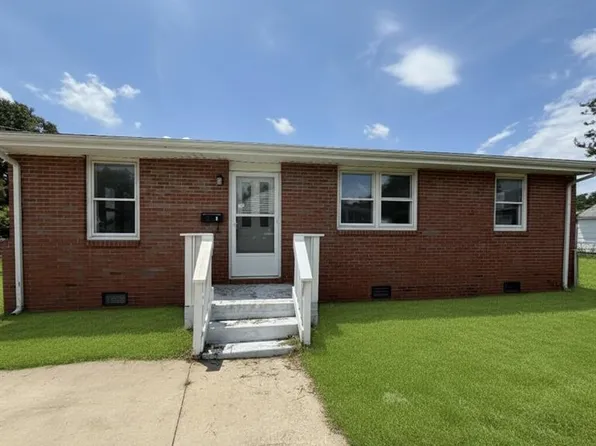 508 Stalham Rd, Chesapeake, VA 23325