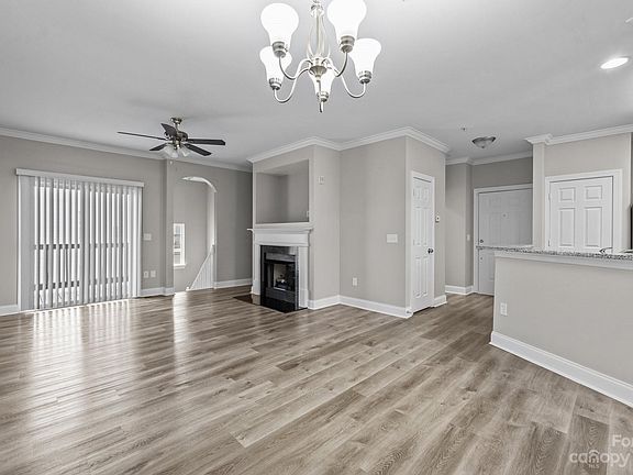 2nd image of 6444 Park Pond Dr