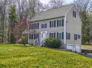 33 Saw Mill Rd, Danville, NH 03819