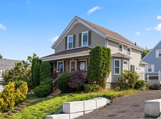 161 Mount Pleasant St, Fall River, MA 02720