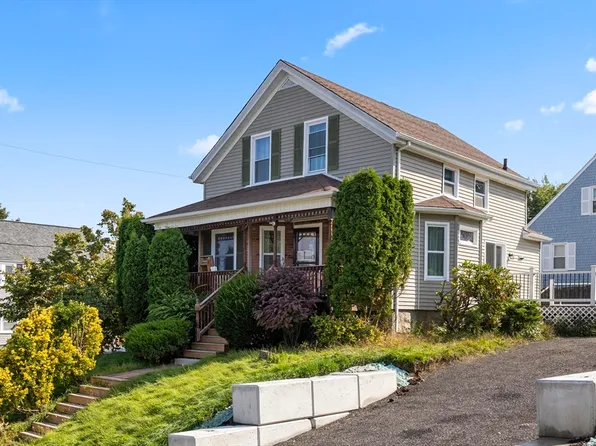 161 Mount Pleasant St, Fall River, MA 02720