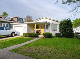 204 N Jackson St, Flanagan, IL 61740
