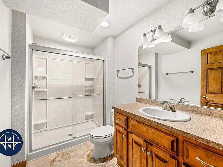 15685 Brojan Dr — Photo 25