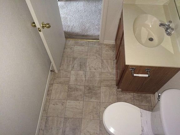 5th image of 312 Creek St APT A
