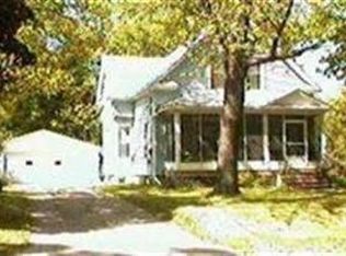 1649 30th Ave, Moline, IL 61265