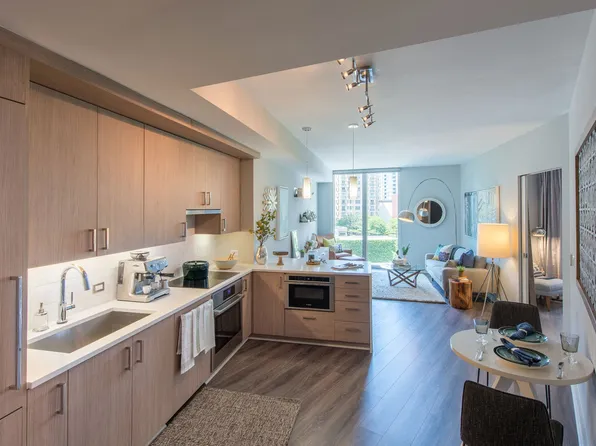 Element 28, 100 Commerce Ln APT 708, Bethesda, MD 20814