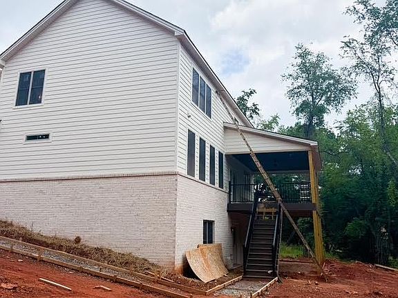 2nd image of 1660 Trents Ferry Rd