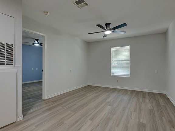 5th image of 264 Loma Vista St #139