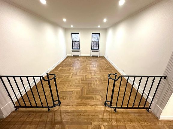 2nd image of 675 Walton Ave APT 2N