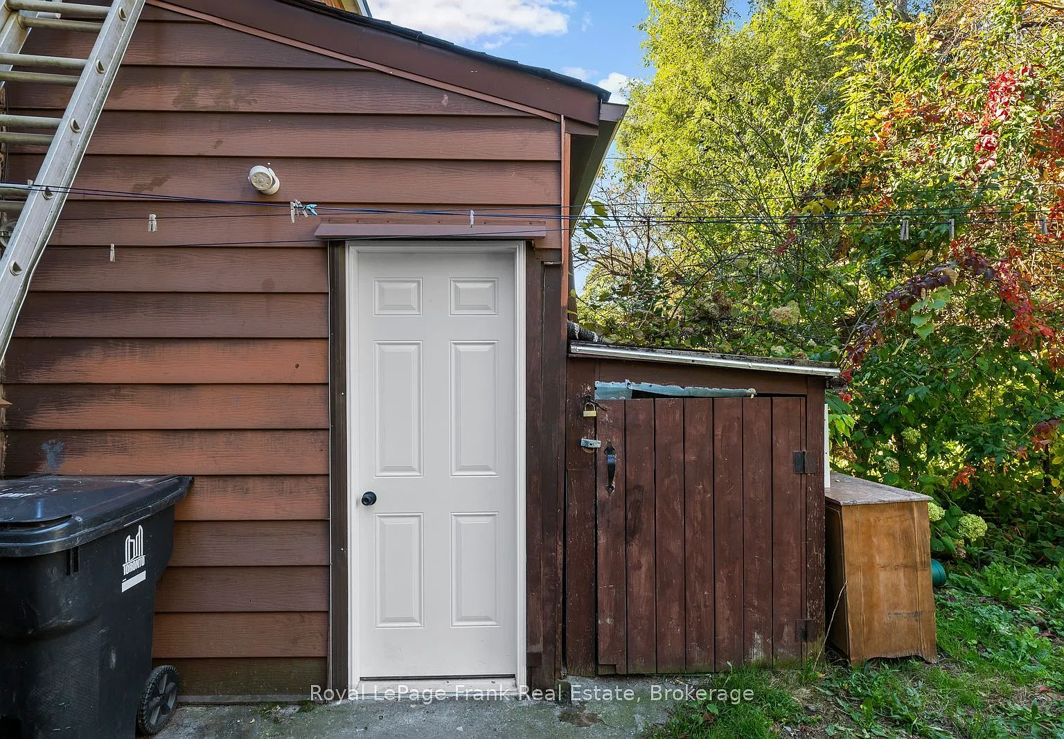 2 bed, $2,700 — Photo 1