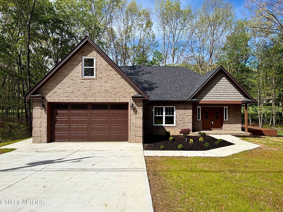 1st image of 414 Beachwood Dr