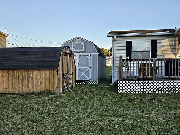 5th image of 4227 Winter Lake Dr