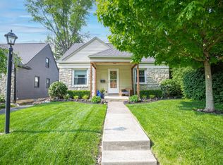 202 W Henderson Rd, Columbus, OH 43214