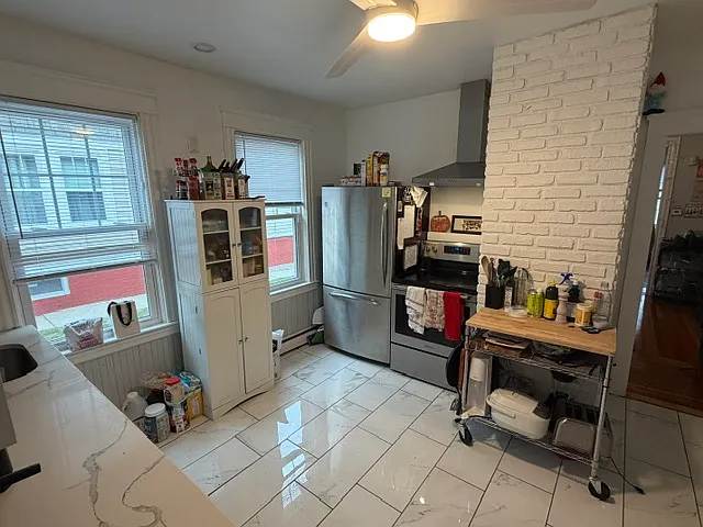 24 Huxley Ave — Photo 15