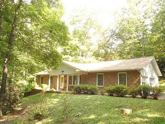 1st image of 112 Chapman Dr