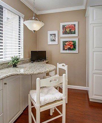 Breakfast Nook