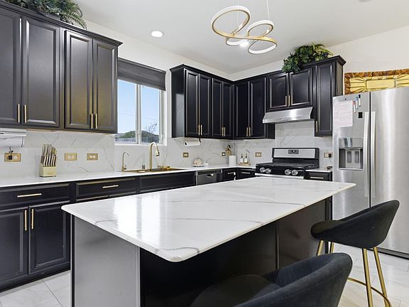 4th image of 15903 Smithland Dr