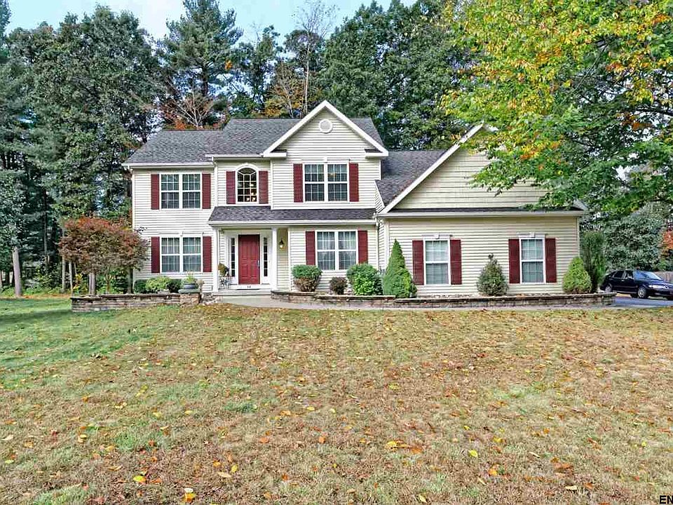1st image of 14 Berkshire Dr