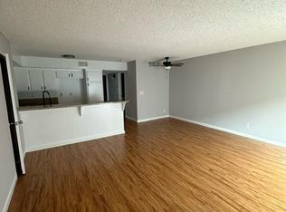 1249 N June St APT 7, Los Angeles, CA 90038