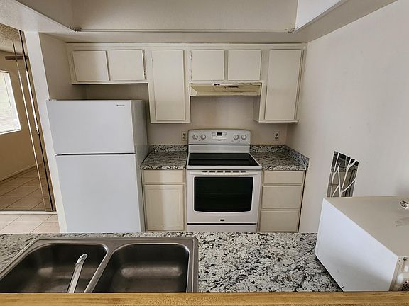 4th image of 616 S Hardy Dr Unit 138