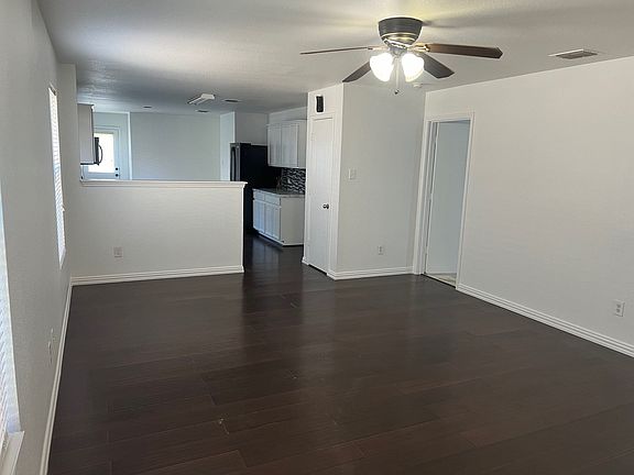 4th image of 8932 Sun Haven Way