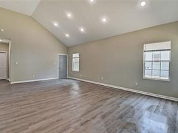 2nd image of 17 N Traub Ave