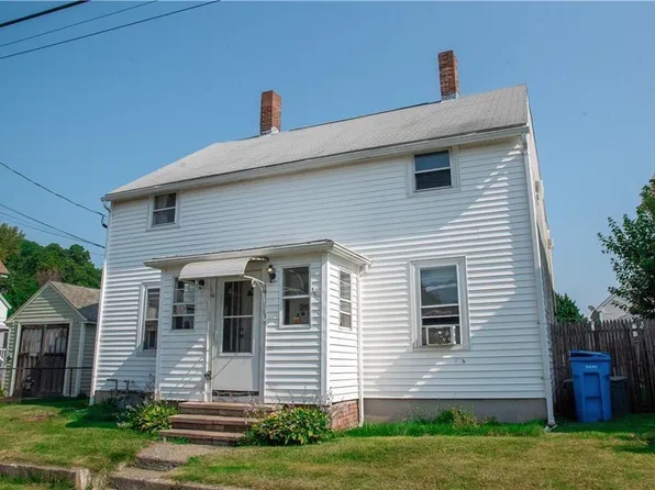 14 Webster St, Lincoln, RI 02865