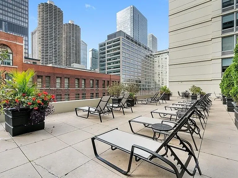 440 N Wabash Ave #3701 — Photo 30