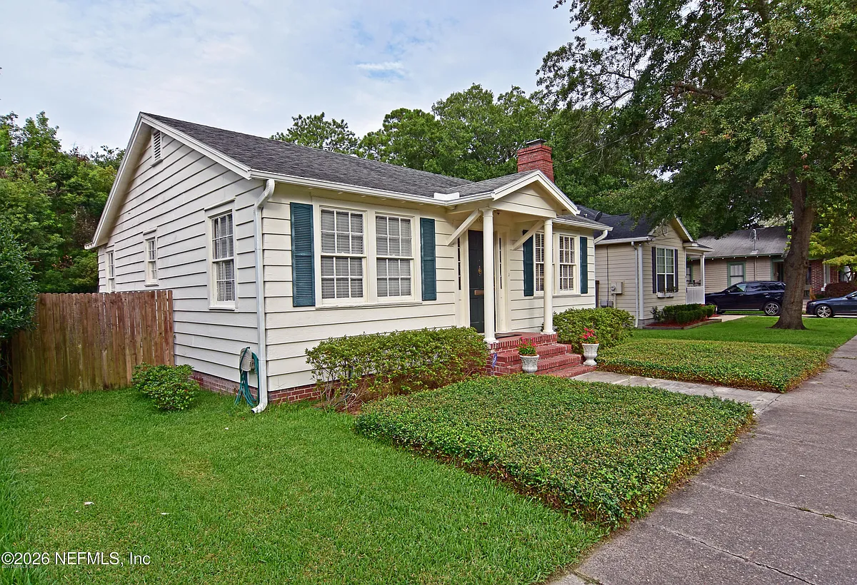 Building Photo - 1328 Ingleside Ave