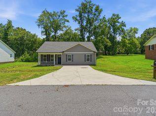 1514 Jamaica Rd, Kannapolis, NC 28083