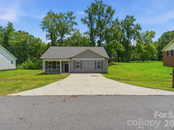 1514 Jamaica Rd, Kannapolis, NC 28083