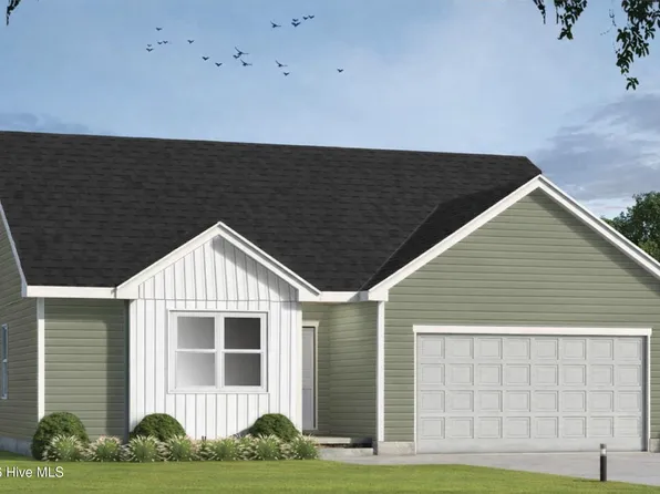109 William Gurganus Road, Maple Hill, NC 28454