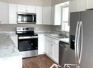 1521 W Murdock Ave, Oshkosh, WI 54901