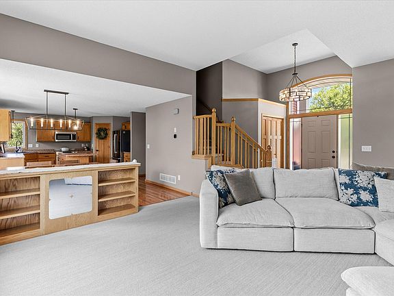 2nd image of 3554 122nd Cir NE