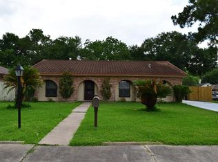 11202 Hendon Ln, Houston, TX 77072