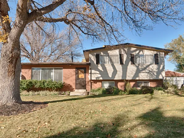 3574 W Meadowbrook Dr, West Valley City, UT 84119