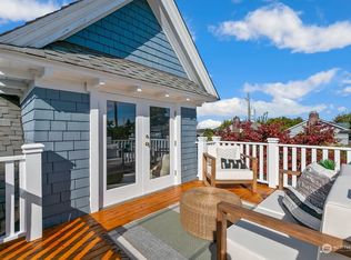 320 Garfield St, Seattle, WA 98109