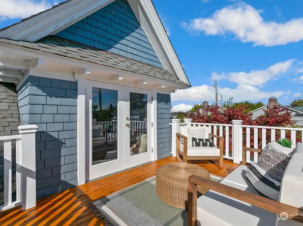 320 Garfield Street, Seattle, WA 98109