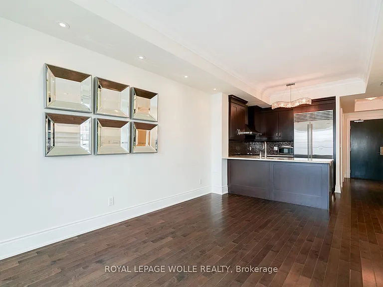 1717 Avenue Rd #307 — Photo 10