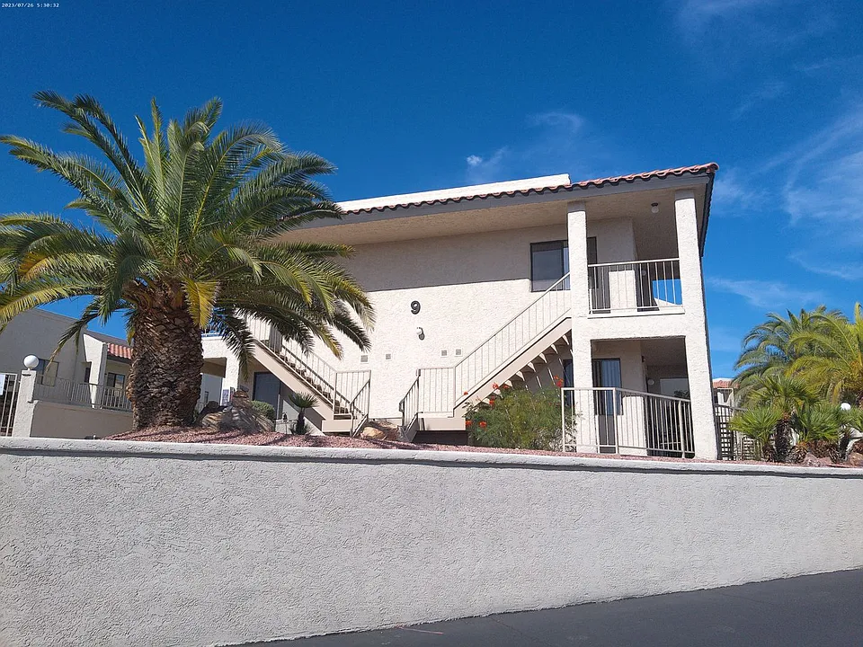 1989 Mesquite Ave #20