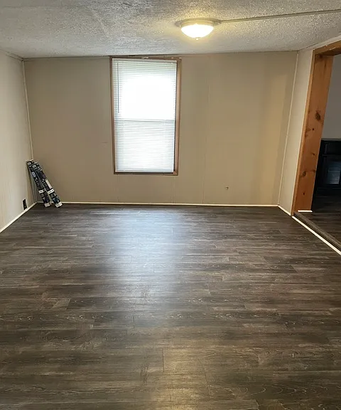 1538 Anderson Rd S — Photo 9