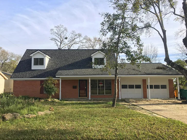 6 Little John Ln — Photo 1